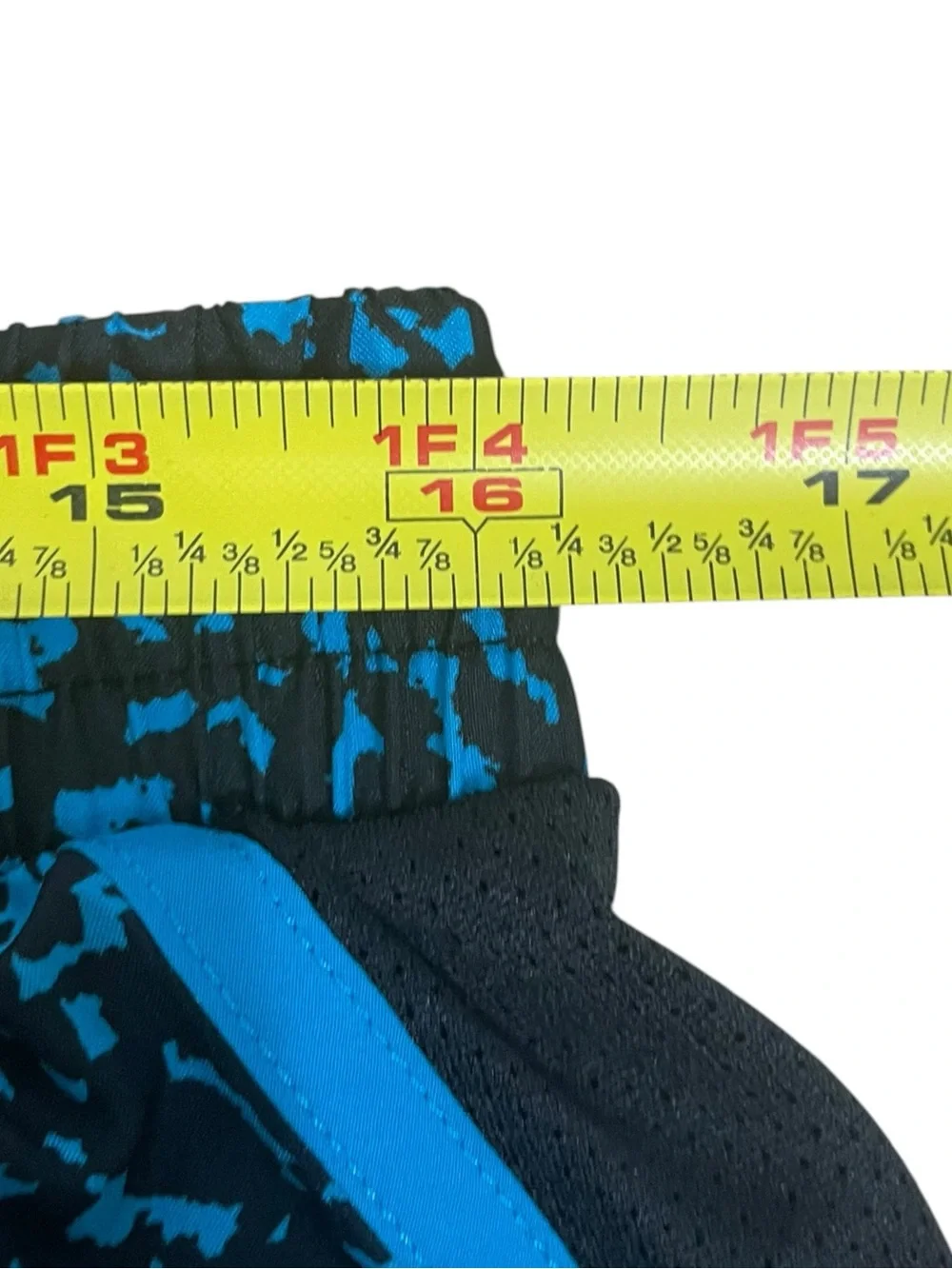 Under Armour Blue Printed Running Shorts Size M